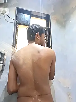 skinnyyyyyyyyy online show from 10-29-25, 05:10