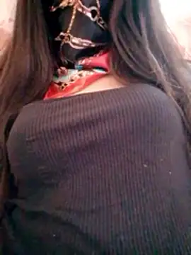 sandi-55 online show from 10-20-25, 04:07