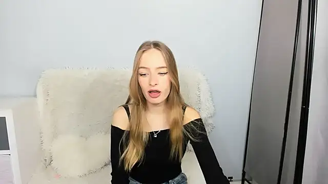 LilaGold online show from 11-17-25, 05:08