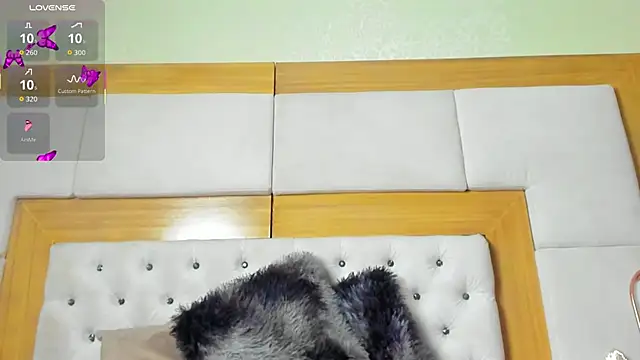 Selenecollins online show from 11-03-25, 03:13