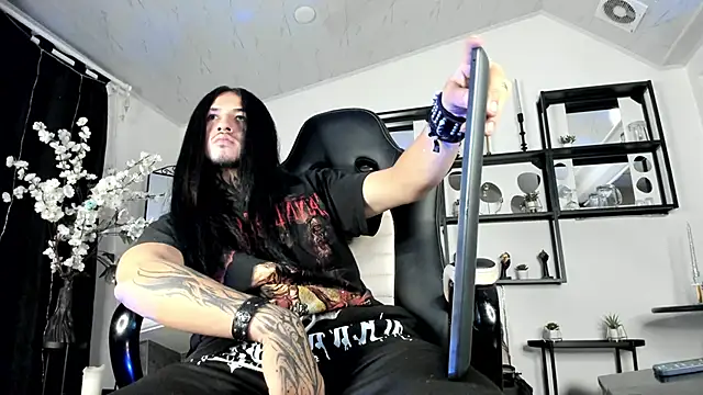 the beast master  online show from 02-02-25, 04:48