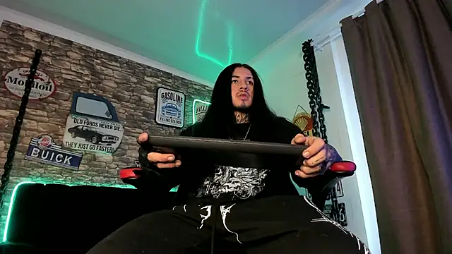 the beast master  online show from 02-26-25, 12:14