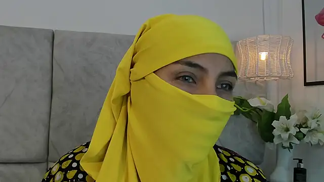 naomiii   online show from 11-13-25, 11:53