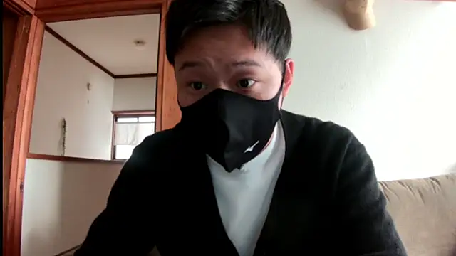 Snapshot of tuki_fu chatting on 01-15-25, 04:47 tuki fu online show from 01-15-25, 04:47