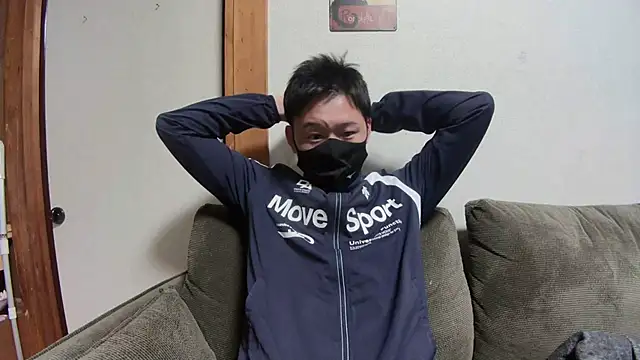 Snapshot of tuki_fu chatting on 01-15-25, 12:58 tuki fu online show from 01-15-25, 12:58