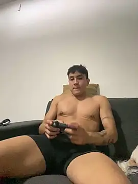 LCarreraa online show from 01-28-25, 01:50