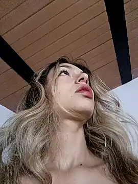 Karolgood3 online show from 12-22-24, 02:06