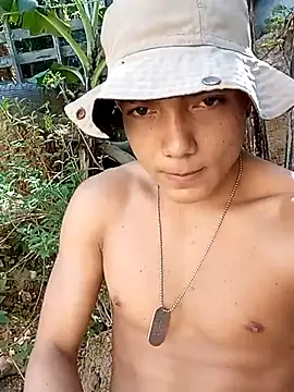 Snapshot of tayson_ chatting on 01-27-25, 03:18 tayson online show from 01-27-25, 03:18