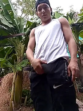 Snapshot of tayson_ chatting on 03-03-25, 11:44 tayson online show from 03-03-25, 11:44