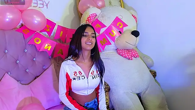 Snapshot of Jazmin_tay chatting on 01-13-25, 08:04 Jazmin tay online show from 01-13-25, 08:04