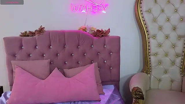 Snapshot of Jazmin_tay chatting on 01-28-25, 07:21 Jazmin tay online show from 01-28-25, 07:21