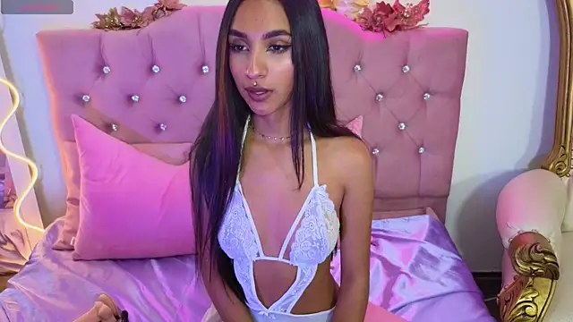 Snapshot of Jazmin_tay chatting on 01-28-25, 10:23 Jazmin tay online show from 01-28-25, 10:23