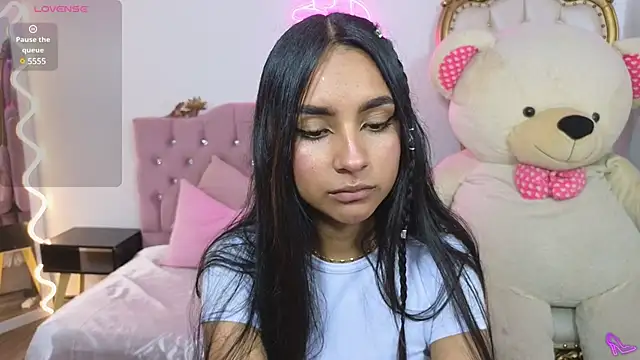 Snapshot of Jazmin_tay chatting on 02-10-25, 07:38 Jazmin tay online show from 02-10-25, 07:38