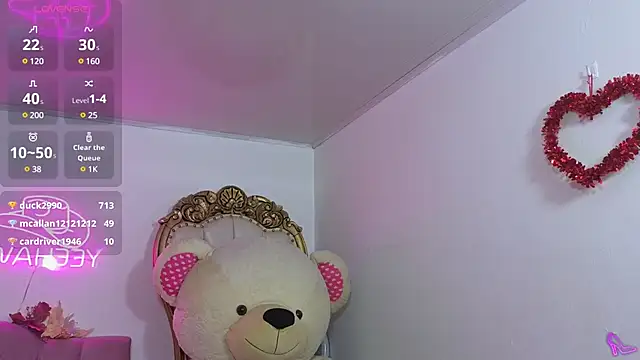 Snapshot of Jazmin_tay chatting on 02-18-25, 01:43 Jazmin tay online show from 02-18-25, 01:43