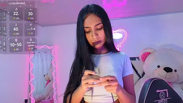 Snapshot of Jazmin_tay chatting on 09-19-25, 11:55 Jazmin tay online show from 09-19-25, 11:55