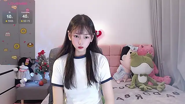 Snapshot of Xiaomi-Angela chatting on 01-14-25, 07:17 Xiaomi-Angela online show from 01-14-25, 07:17