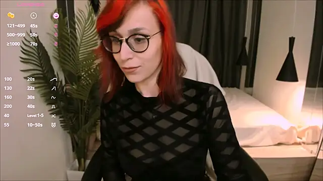 Snapshot of Dora_Marcelli chatting on 10-23-25, 06:56 Dora Marcelli online show from 10-23-25, 06:56