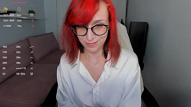 Snapshot of Dora_Marcelli chatting on 10-24-25, 07:16 Dora Marcelli online show from 10-24-25, 07:16