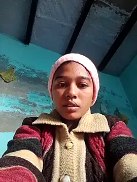 Surajpuja79 online show from 12-04-25, 02:43