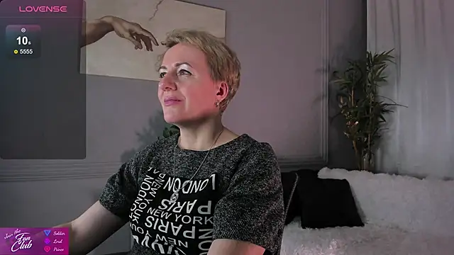 Nika Smit online show from 01-25-25, 11:13