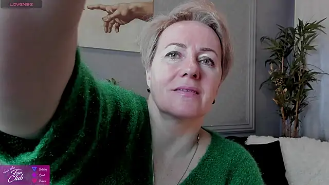 Nika Smit online show from 02-07-25, 10:08