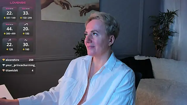 Nika Smit online show from 03-14-25, 01:13