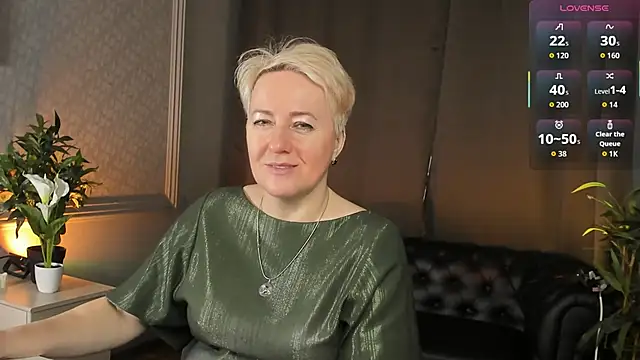 Nika Smit online show from 02-15-26, 05:48