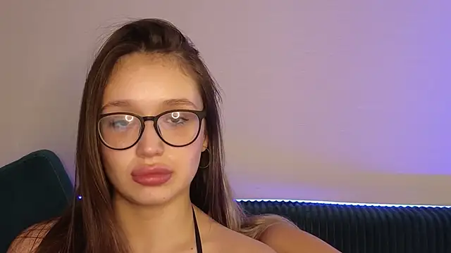 Megan Kira online show from 02-20-25, 06:06