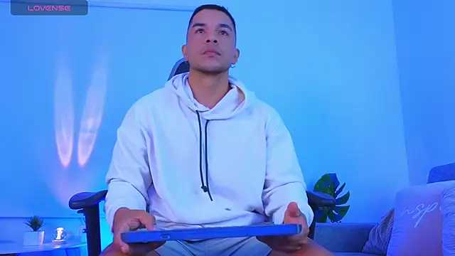 estebandelouis online show from 04-20-26, 11:24