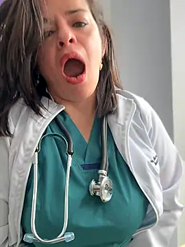 NATHALIA-28  online show from 10-29-25, 12:40