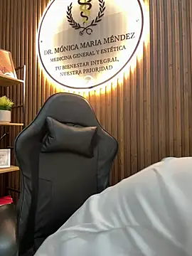 NATHALIA-28  online show from 07-14-26, 12:00