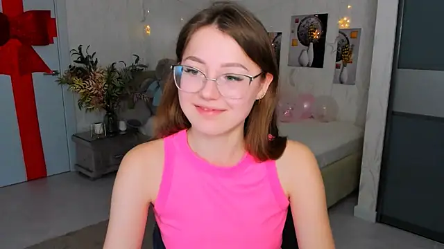 SereneFlame online show from 02-20-25, 10:37