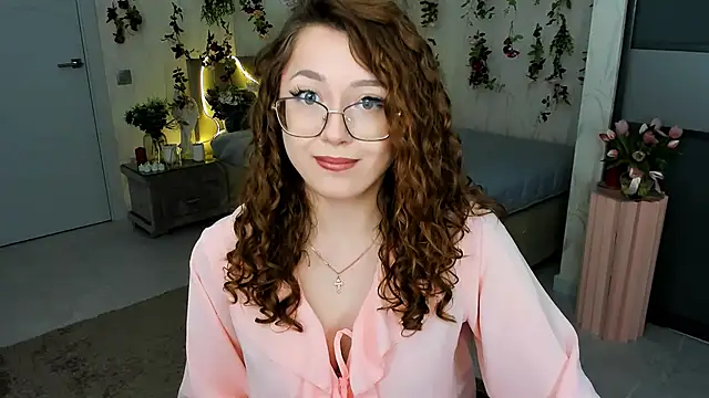 SereneFlame online show from 04-26-26, 07:22