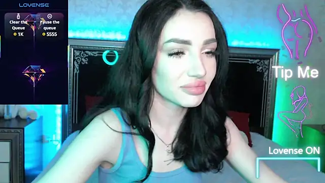 Snapshot of NancyLovee_ chatting on 02-01-25, 04:54 NancyLovee online show from 02-01-25, 04:54