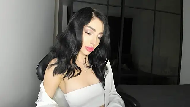 Snapshot of NancyLovee_ chatting on 10-03-25, 06:27 NancyLovee online show from 10-03-25, 06:27