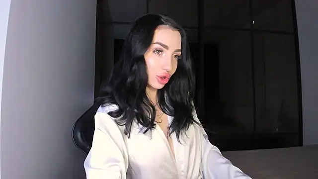 Snapshot of NancyLovee_ chatting on 11-08-25, 06:07 NancyLovee online show from 11-08-25, 06:07