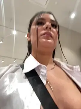 LexyRobert online show from 02-26-25, 07:05