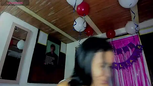 Snapshot of Nenita_Hot_ chatting on 09-25-25, 08:23 Nenita Hot  online show from 09-25-25, 08:23