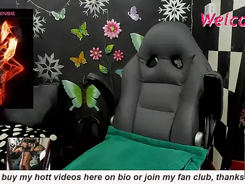 MikeRose94 online show from 10-26-25, 05:08