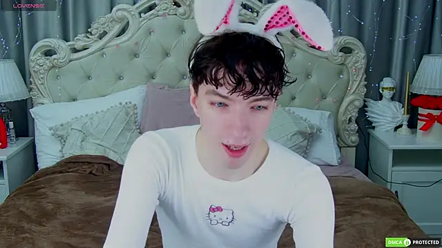 TrevorBenson online show from 09-19-25, 06:08