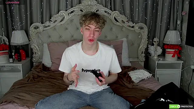 TrevorBenson online show from 10-05-25, 09:07