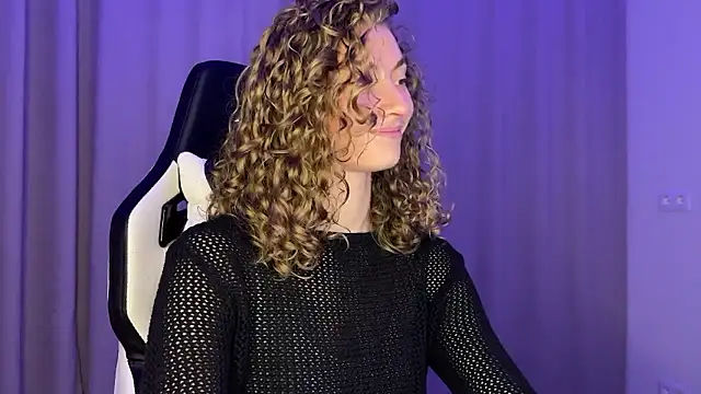 lady curls online show from 12-03-24, 10:29