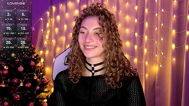 lady curls online show from 12-20-24, 11:37