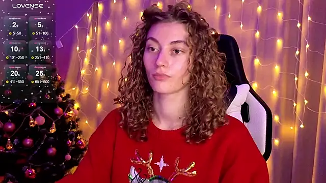 lady curls online show from 12-24-24, 03:16