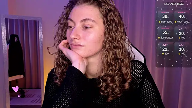 lady curls online show from 01-16-25, 05:21