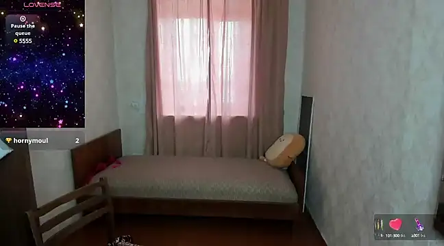 Snapshot of elis_gabbi chatting on 03-08-25, 04:45 elis gabbi online show from 03-08-25, 04:45