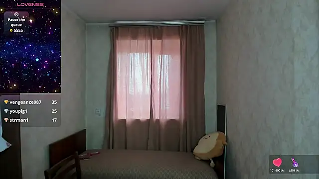 Snapshot of elis_gabbi chatting on 03-14-25, 03:15 elis gabbi online show from 03-14-25, 03:15