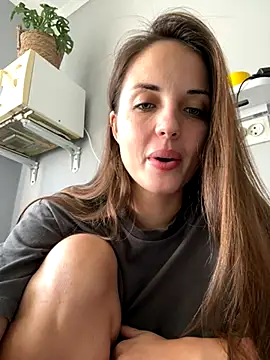 AmiLavs online show from 10-26-25, 10:43