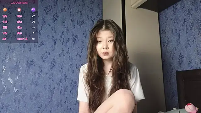 Snapshot of hoshina_sayeri chatting on 05-29-26, 12:25 hoshina sayeri online show from 05-29-26, 12:25
