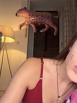 EmilyWi  online show from 01-17-26, 06:44